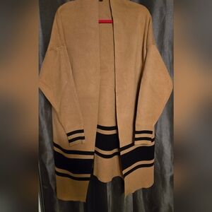 Crown & Ivy Tan and Black Cardigan